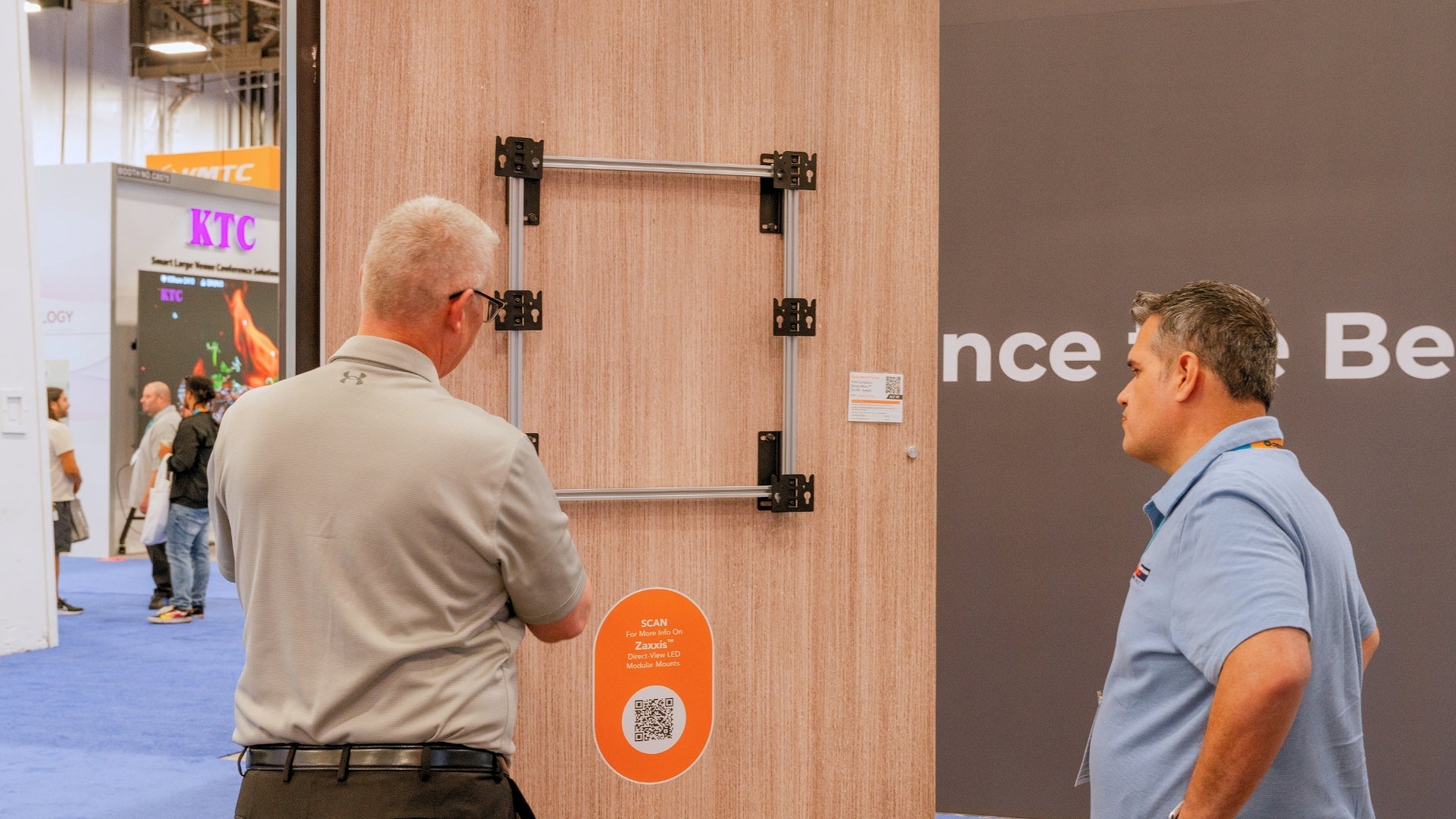 5 Questions to Ask Before Specifying a dvLED Video Wall Mount